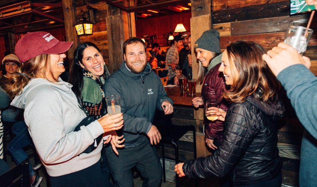 news_busifeat_TahoeCity_ShadySide_Food_Edits-32